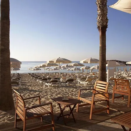 Вилла Napa Nissi Beach