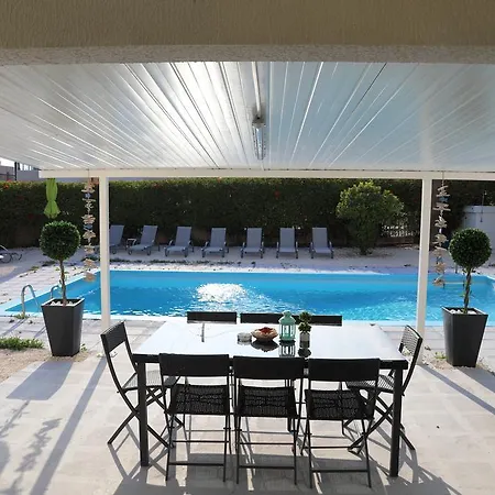 Вилла Napa Nissi Beach Айя-Напа